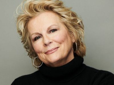 Jennifer Saunders