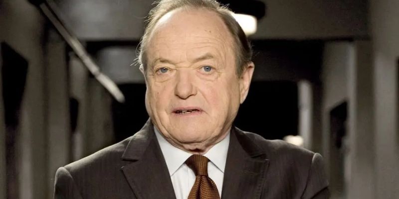 James Bolam