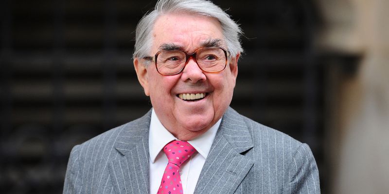 Ronnie Corbett