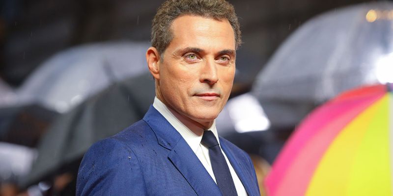 Rufus Sewell