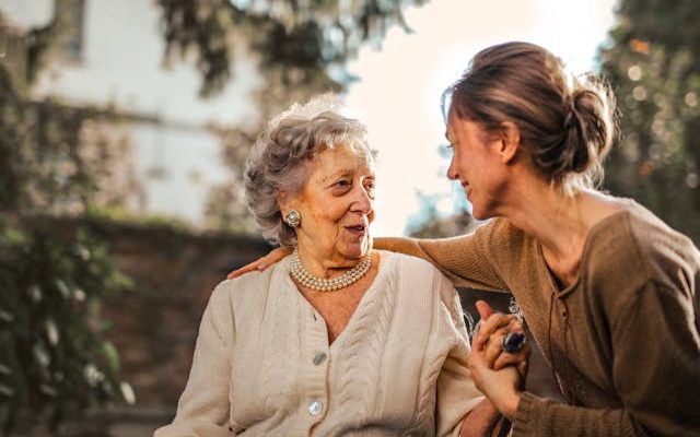 6 Ways to Support Your Loved Ones as They Age