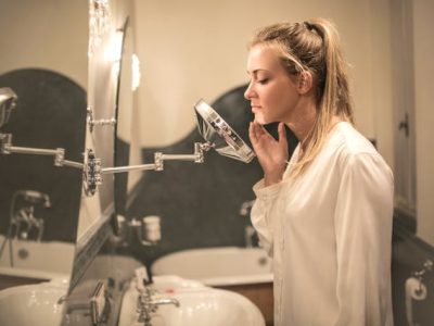 Dealing with Acne: Effective Skincare Practices