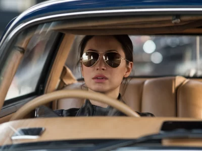 Can You Wear Sunglasses While Driving