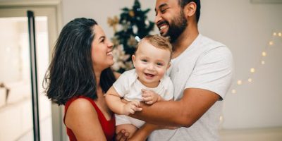 When do Brits start to embrace the Christmas cheer