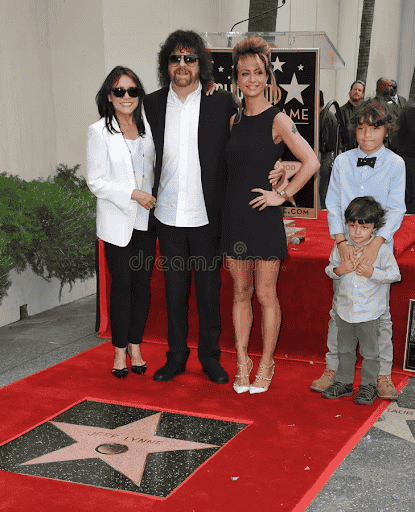 Jeff Lynne's Personal Life and Relationships