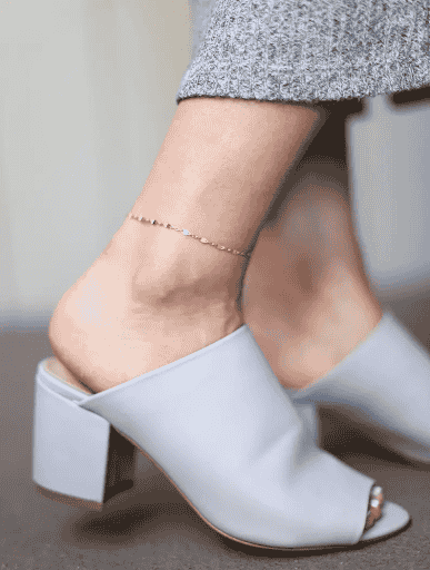 Accessories That Transform Any Outfit